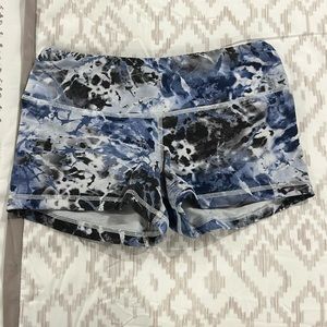 Fleo Booty Shorts